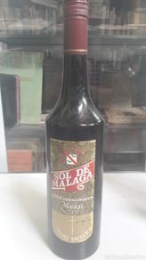 Collection of wines and liquors: Sol Málaga López Hermanos vino dulce 15 75 CL llena